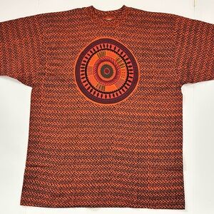 NEW 90’s VINTAGE GEOMETRIC SHORT SLEEVE T-SHIRT